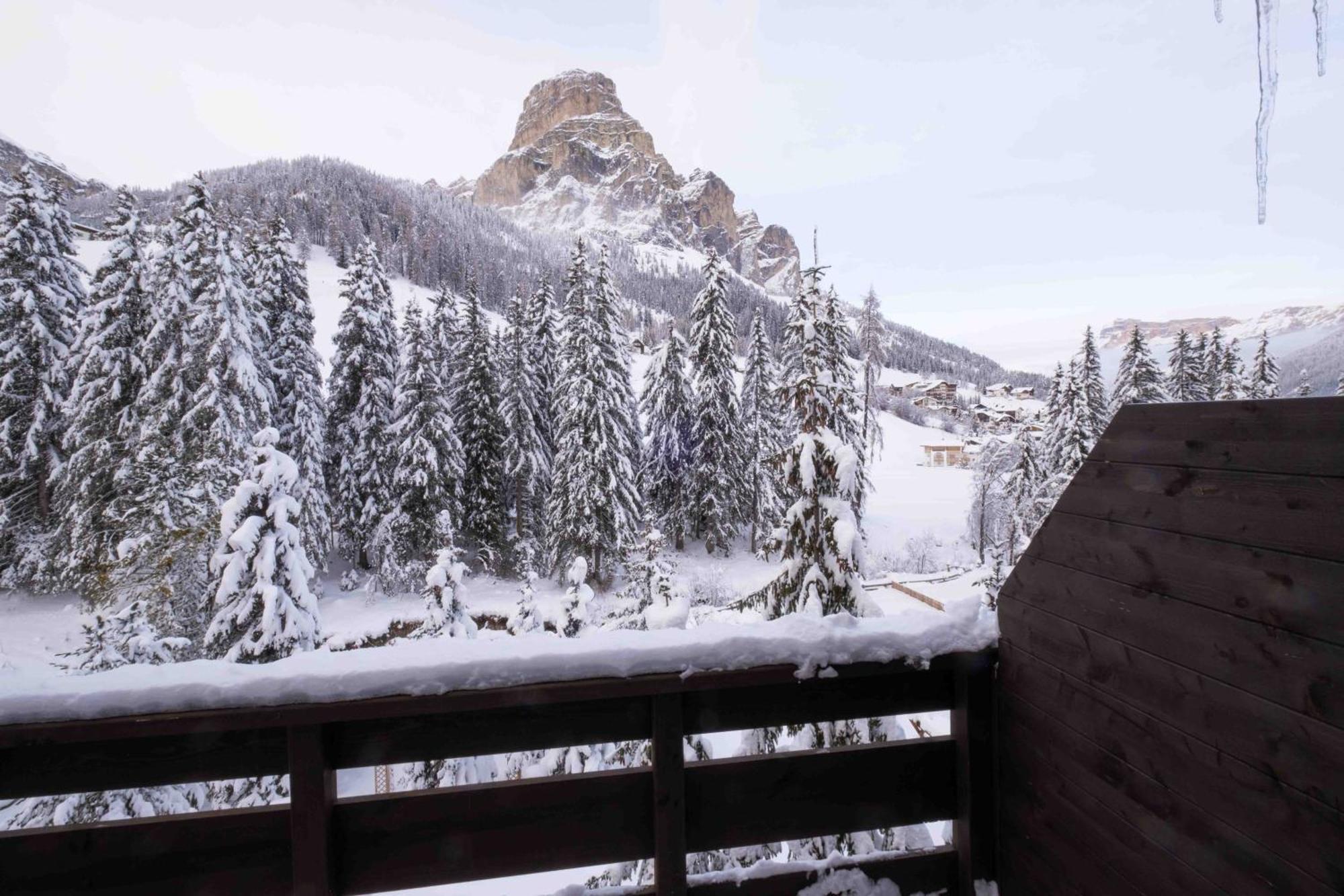 Residence Salvan Corvara In Badia Luaran gambar