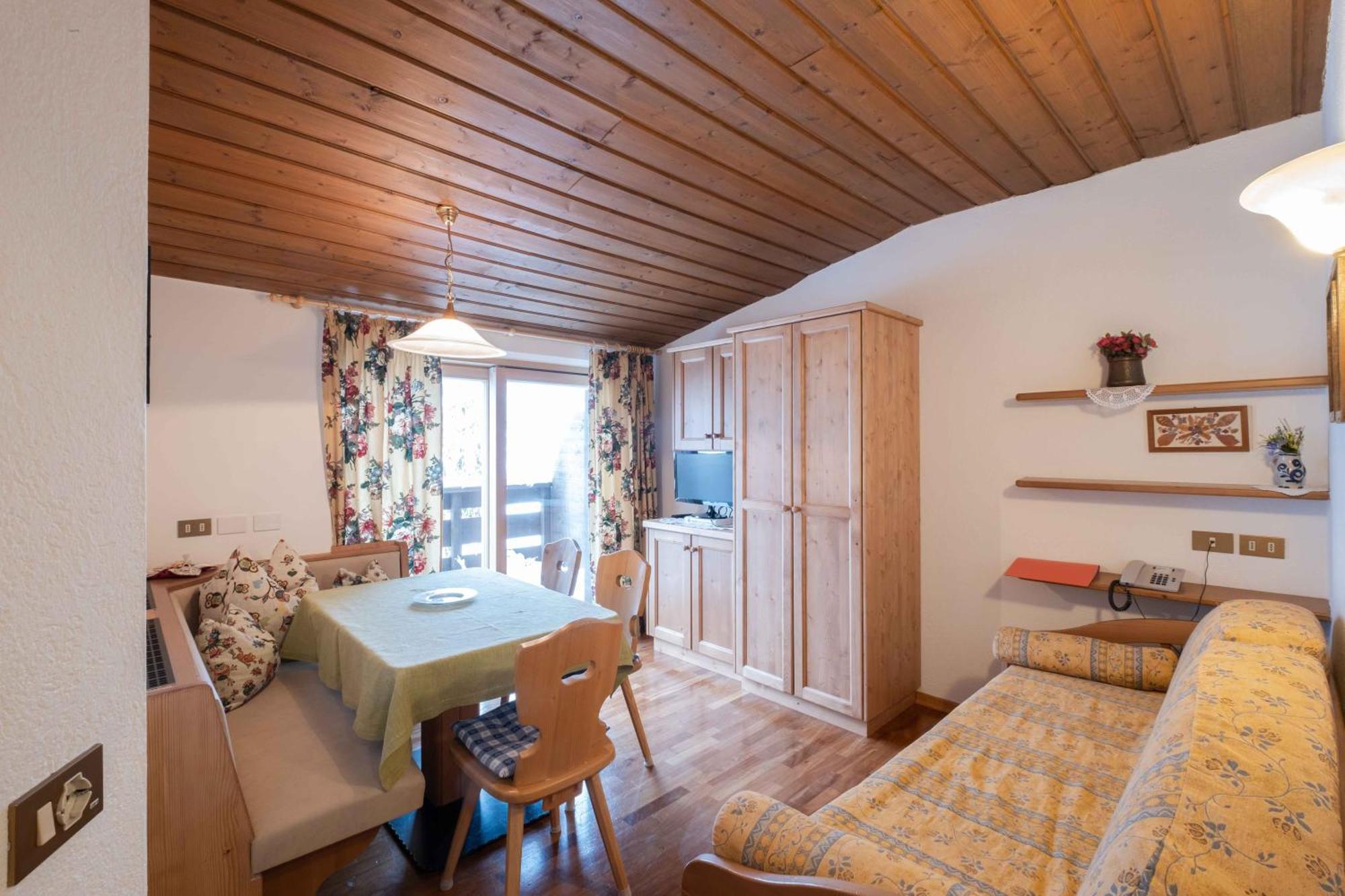 Residence Salvan Corvara In Badia Luaran gambar