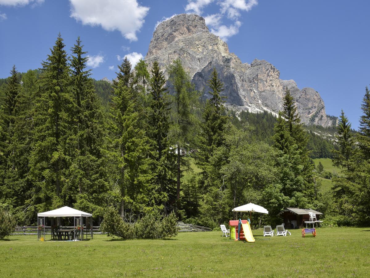 Residence Salvan Corvara In Badia Luaran gambar